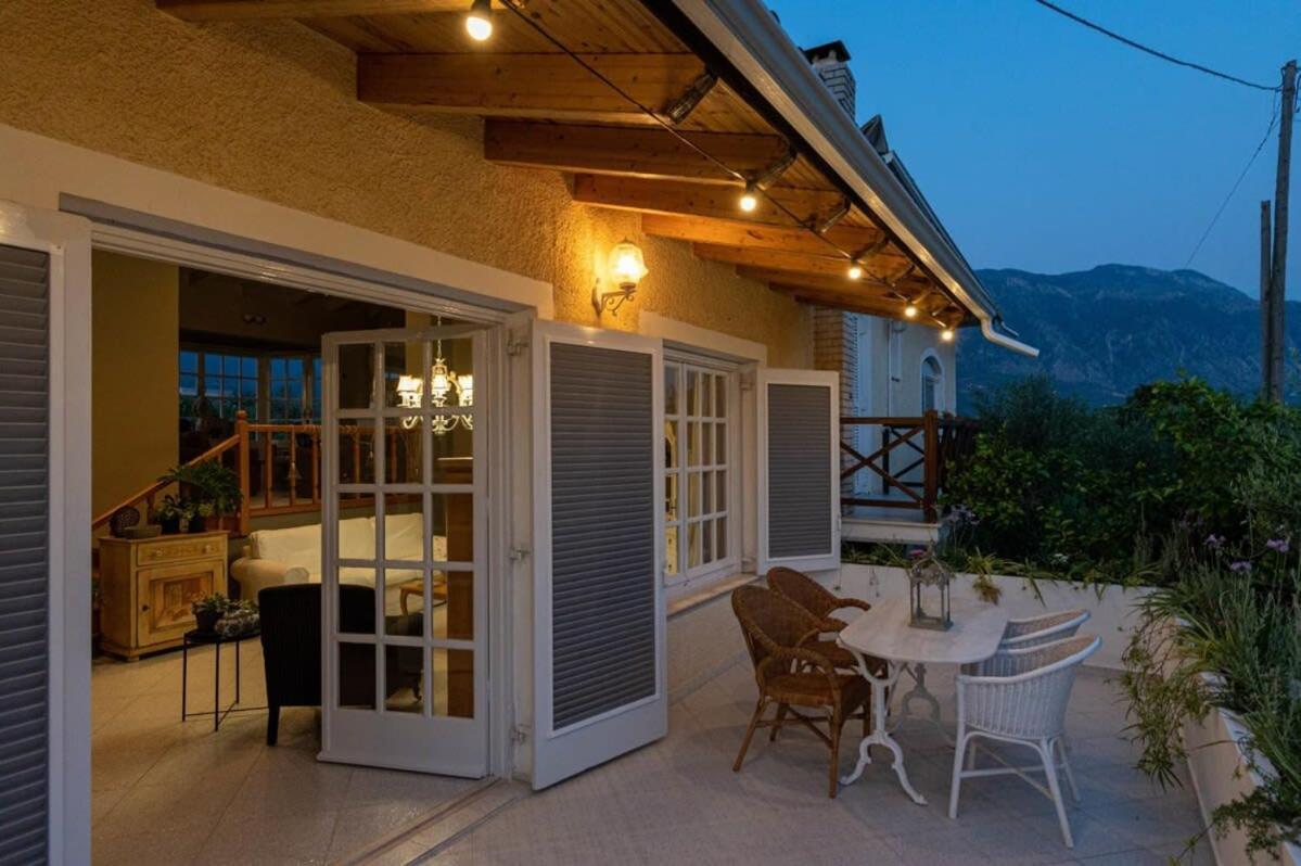 Serene Seaside Bliss - Lush & Secluded Garden Oasis 卡拉马塔 外观 照片